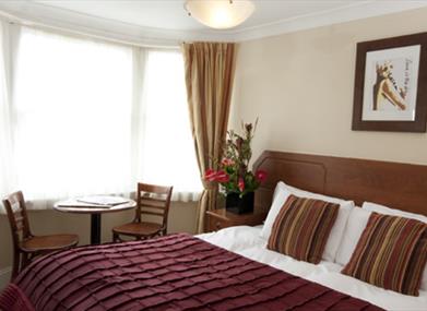Kingsize room