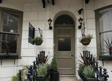 Paskins Town House