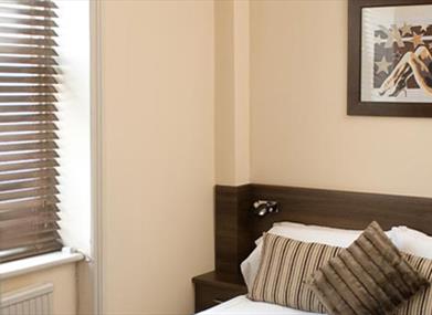 Standard double en suite at the New Steine Hotel