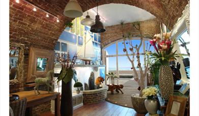 Unique Artworks blended with Eclectic Accessories,